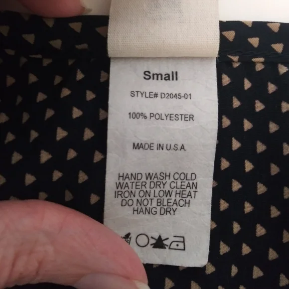 Needle & Thread Ruffle Dress Triangle Pattern Size Small - Picture 8 of 9